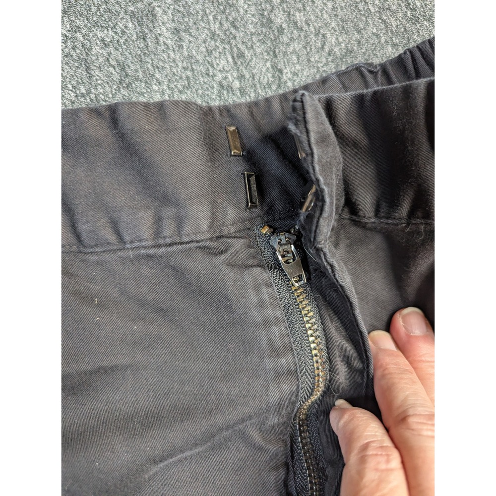 Express x Olivia Culpo Womens Black Cargo Utility Shorts High Waisted Size 6 - Picture 4 of 13